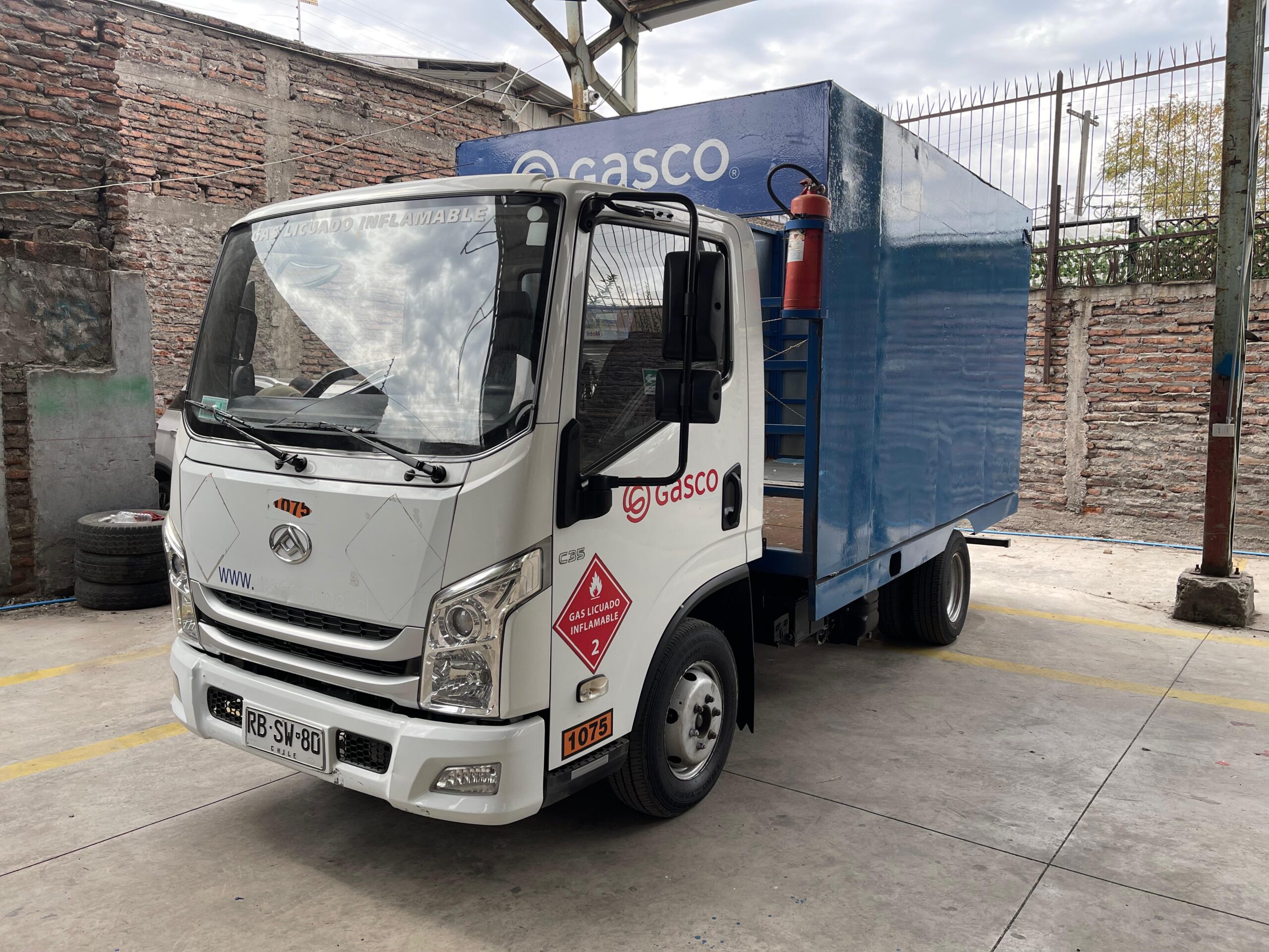 MAXUS C35 2021