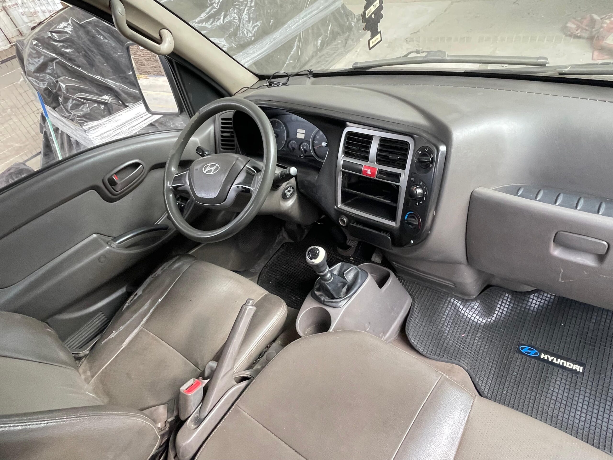 HYUNDAI PORTER GLS 2017 - Imagen 17