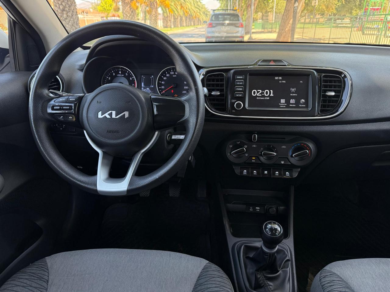 KIA SOLUTO 2023 - Imagen 12
