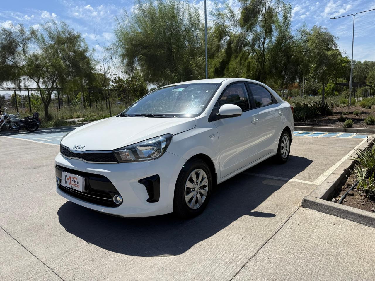 KIA SOLUTO 2023 - Imagen 5