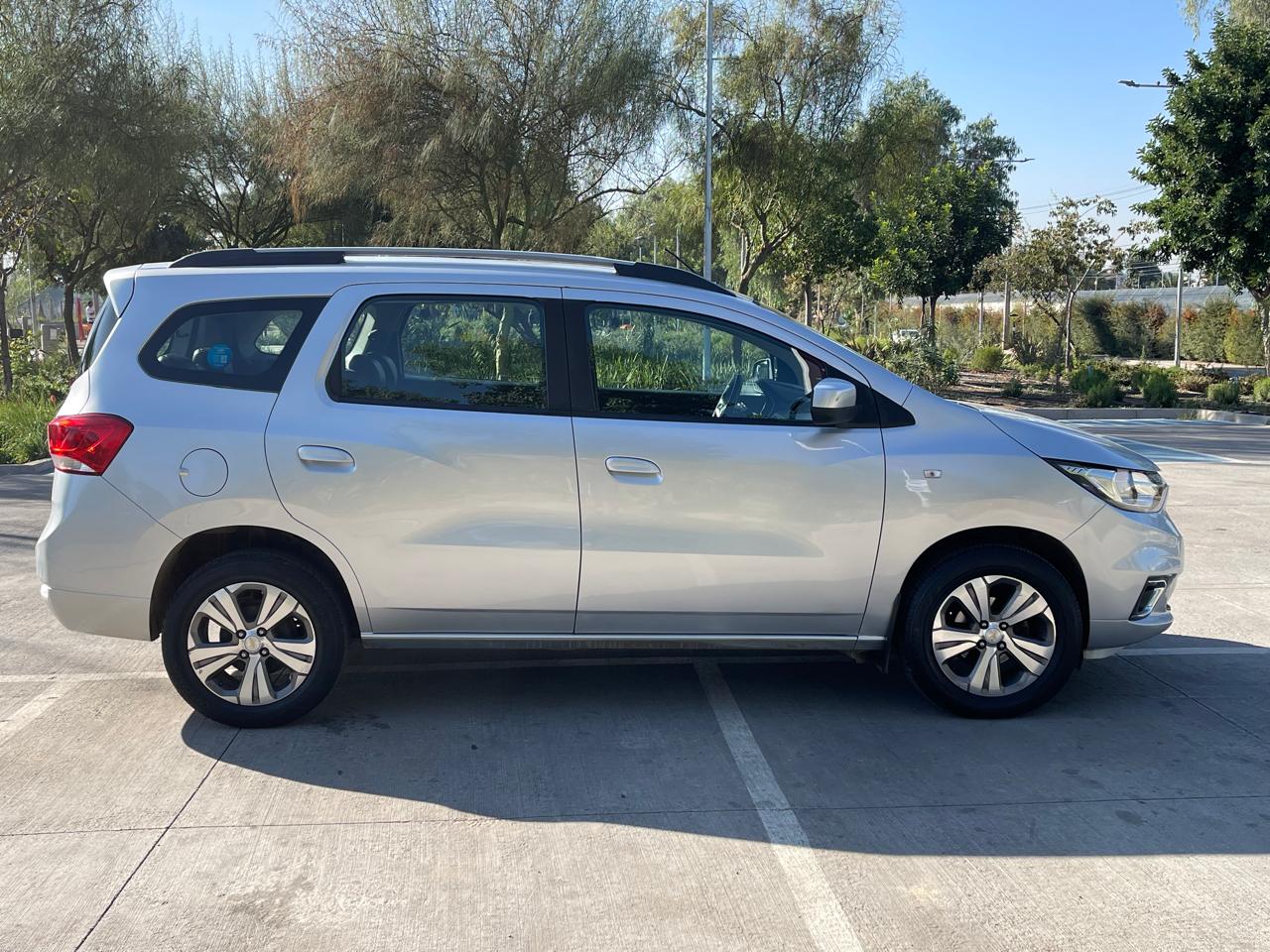 CHEVROLET SPIN PREMIER 2020 - Imagen 5