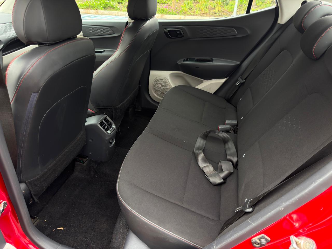 Hyundai Grand I10 Sedan — foto 16 de 17