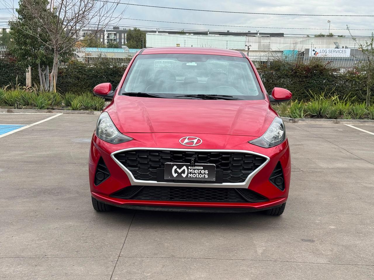 Hyundai Grand I10 Sedan — foto 3 de 17