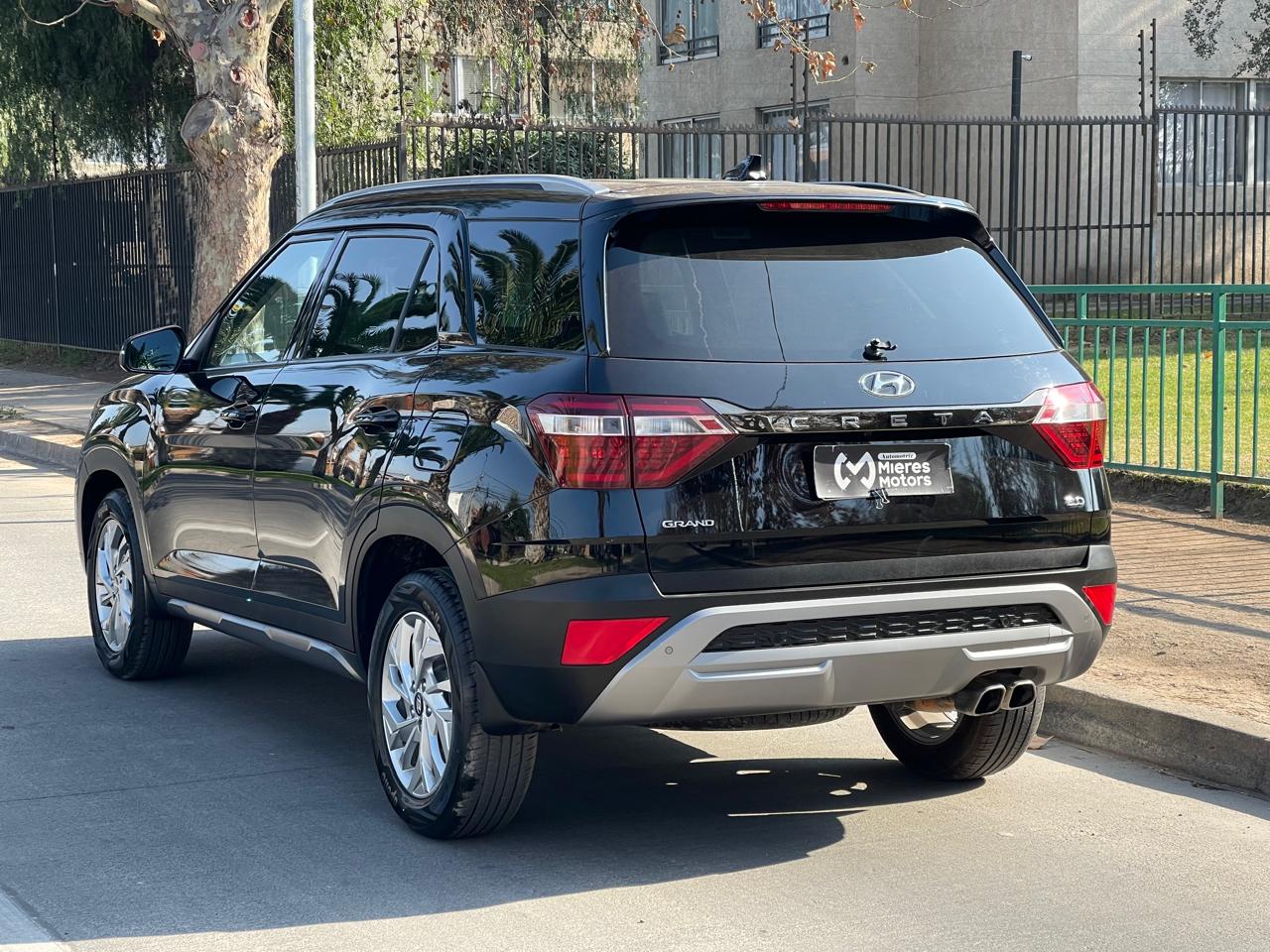 Hyundai Grand Creta — foto 9 de 18