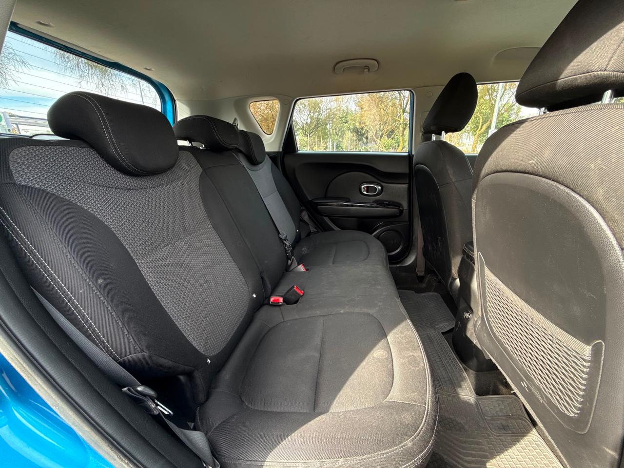 KIA Soul — foto 14 de 15