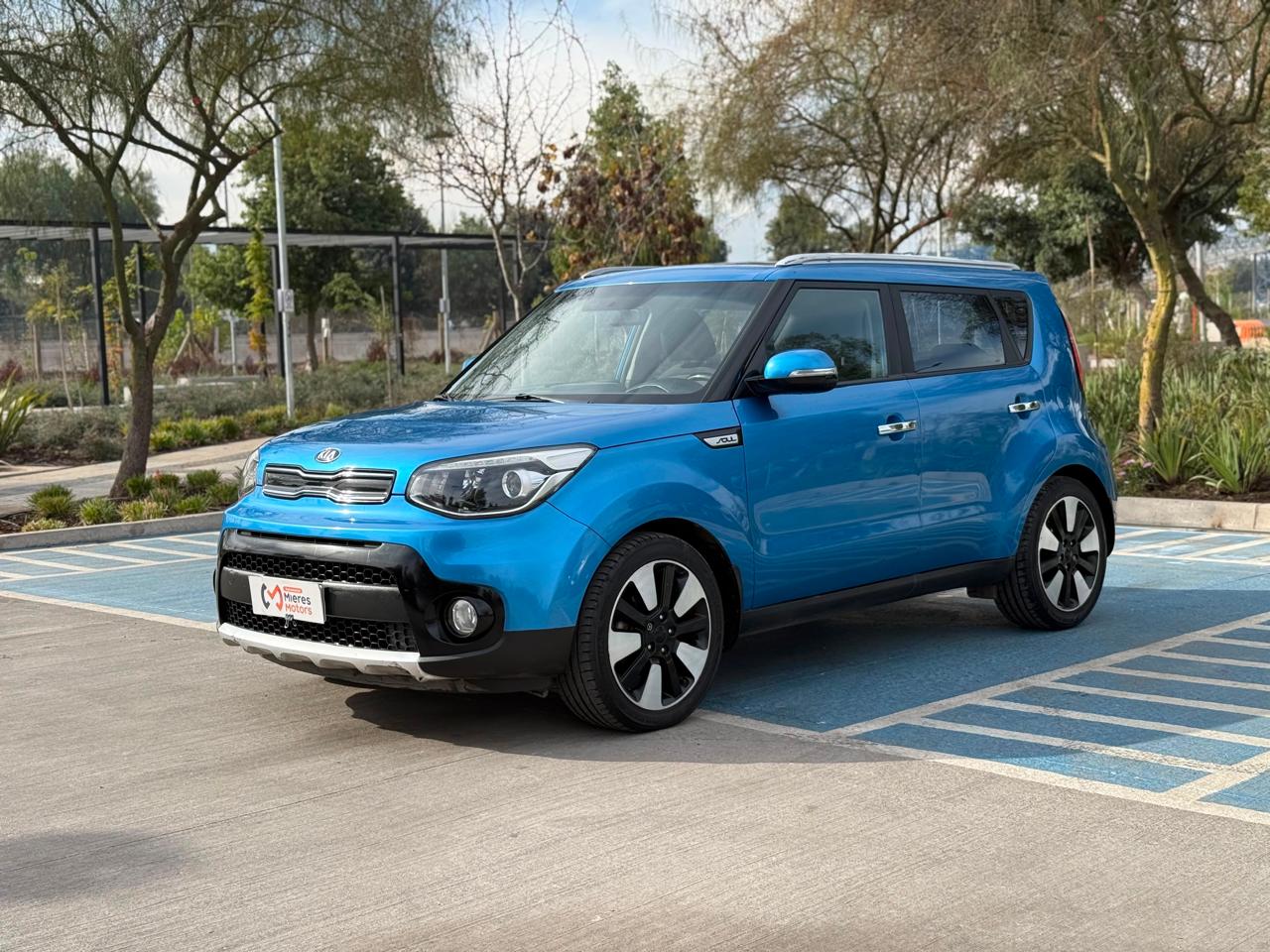 KIA Soul — foto 10 de 15