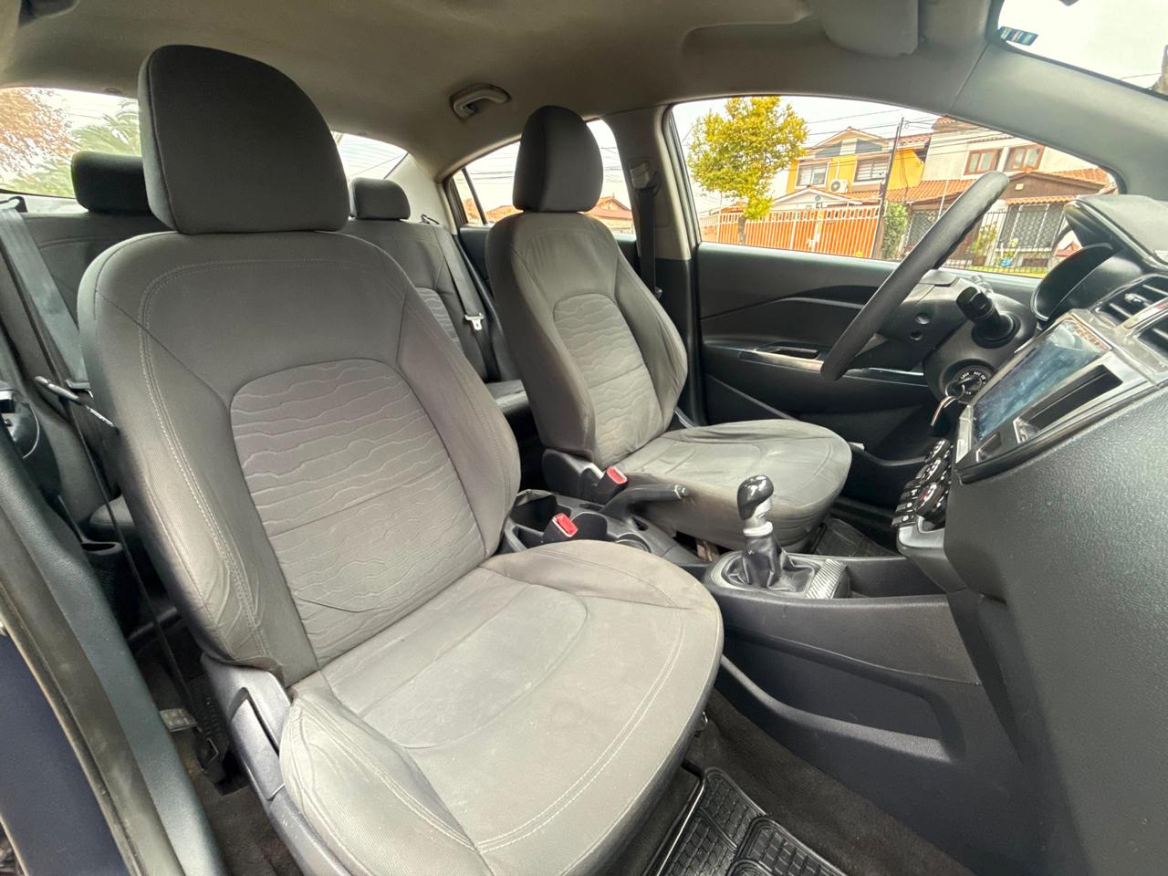 KIA Rio4 — foto 13 de 15