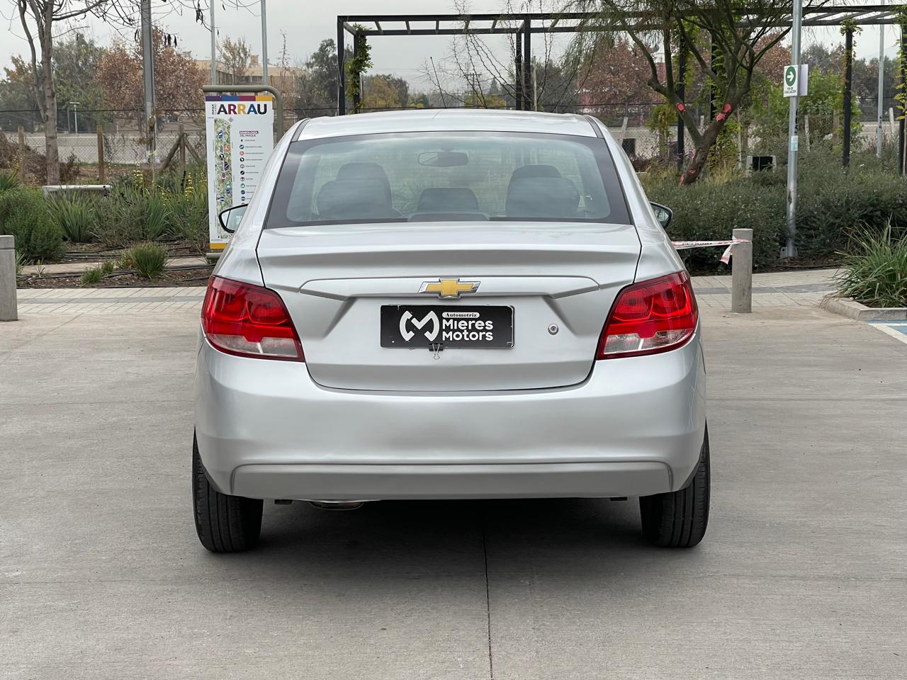 Chevrolet Sail — foto 9 de 20