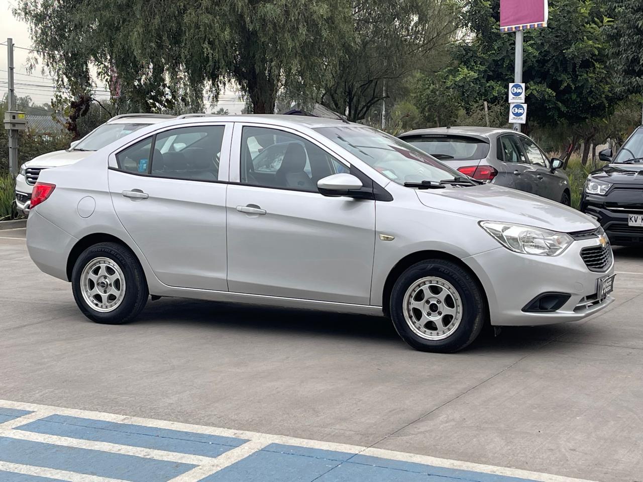 Chevrolet Sail — foto 6 de 20
