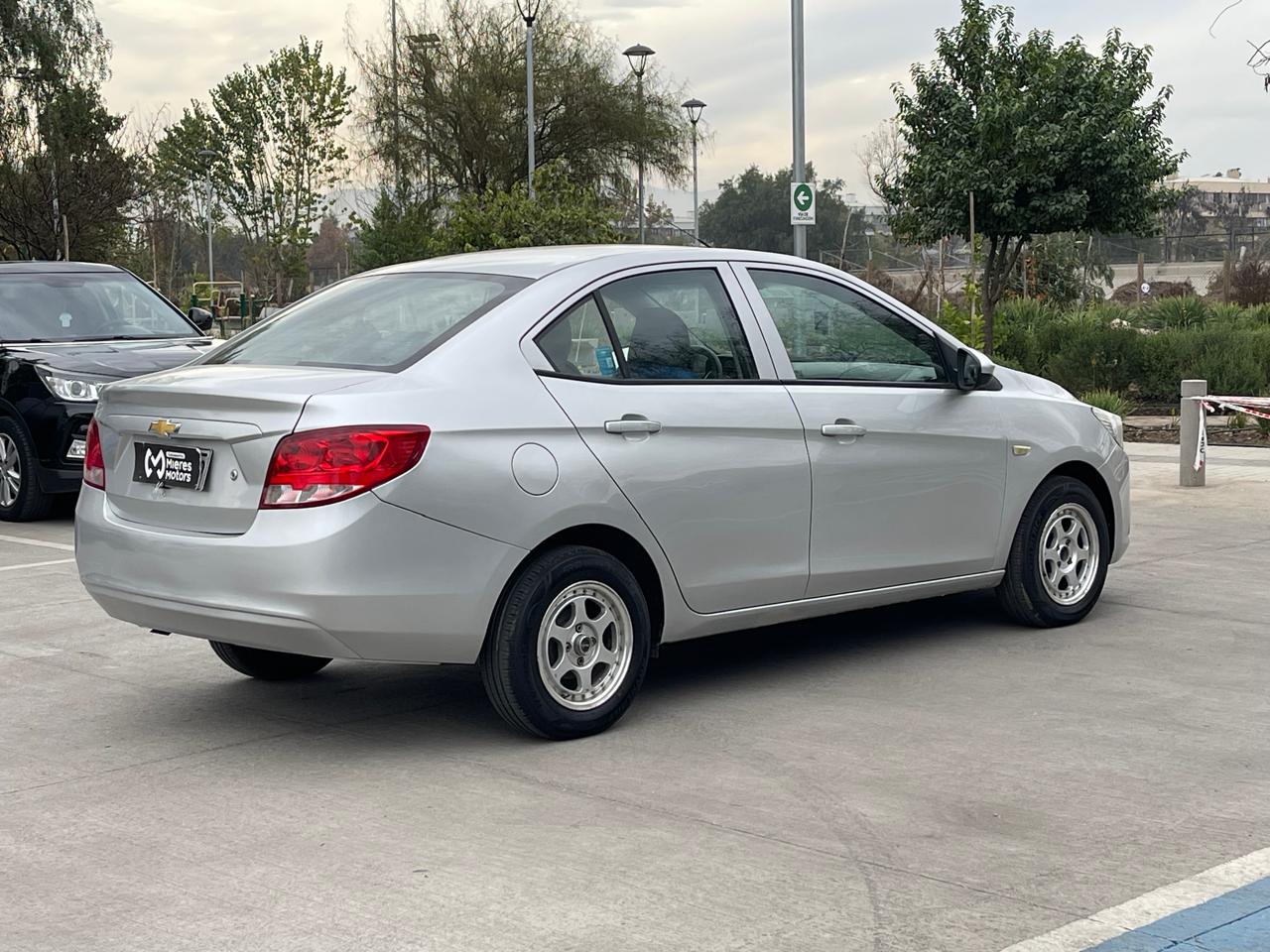 Chevrolet Sail — foto 7 de 20