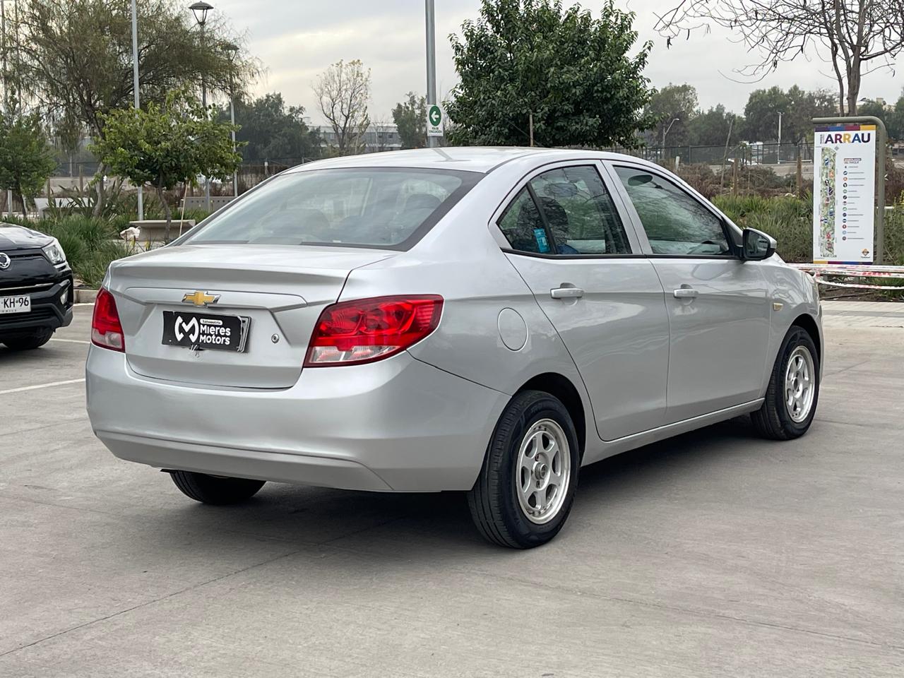 Chevrolet Sail — foto 8 de 20