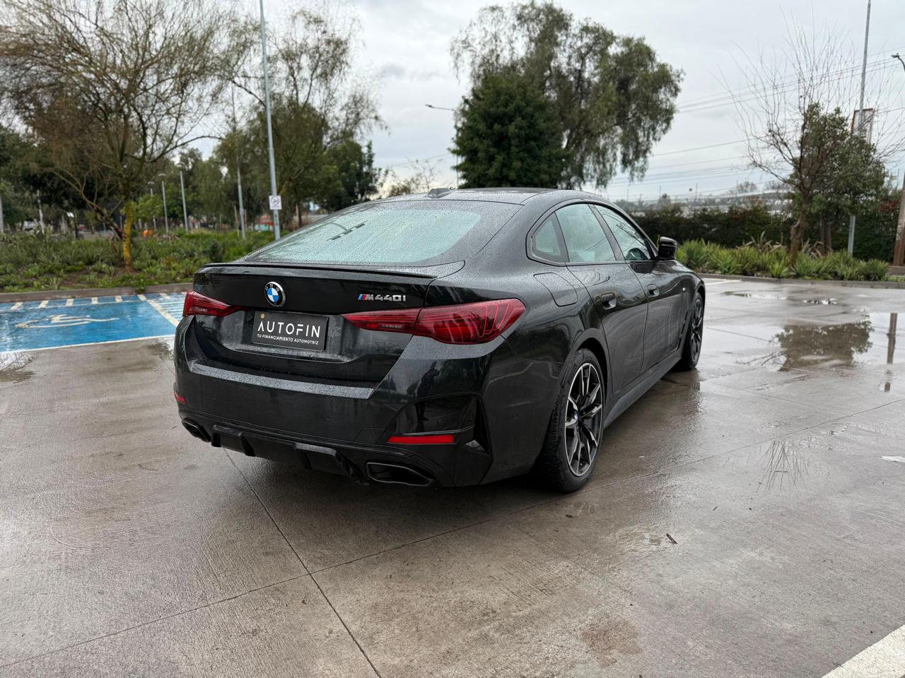 BMW M440I — foto 7 de 17